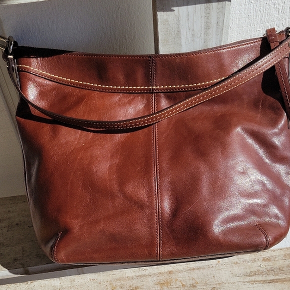 Coach Rich Brown Leather Shoulder Bag - Picture 3 of 12